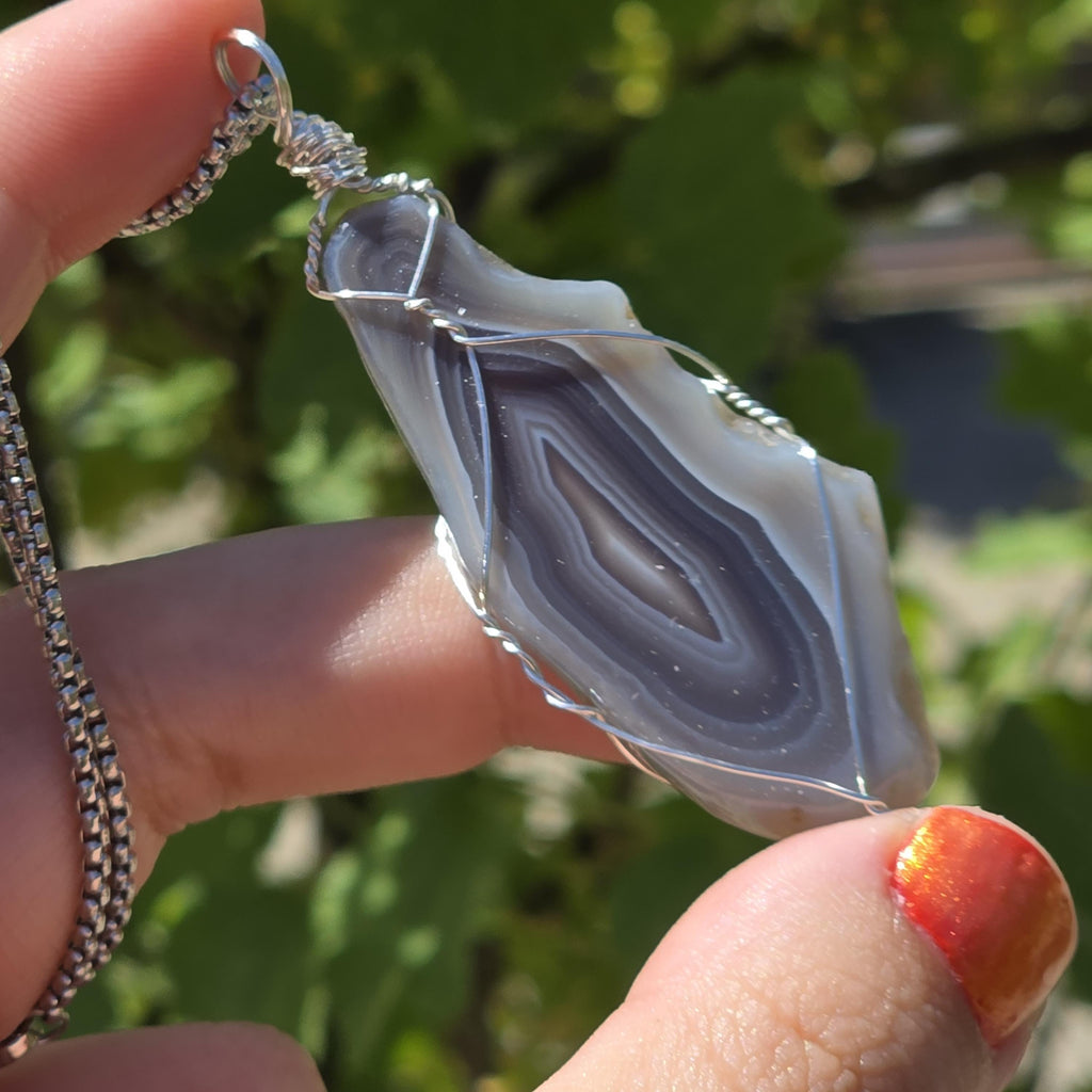 Wire Wrapped Grey Agate Necklace | Stainless Steel Crystal Necklace | Portal Agate Pendant | Natural Agate Jewelry
